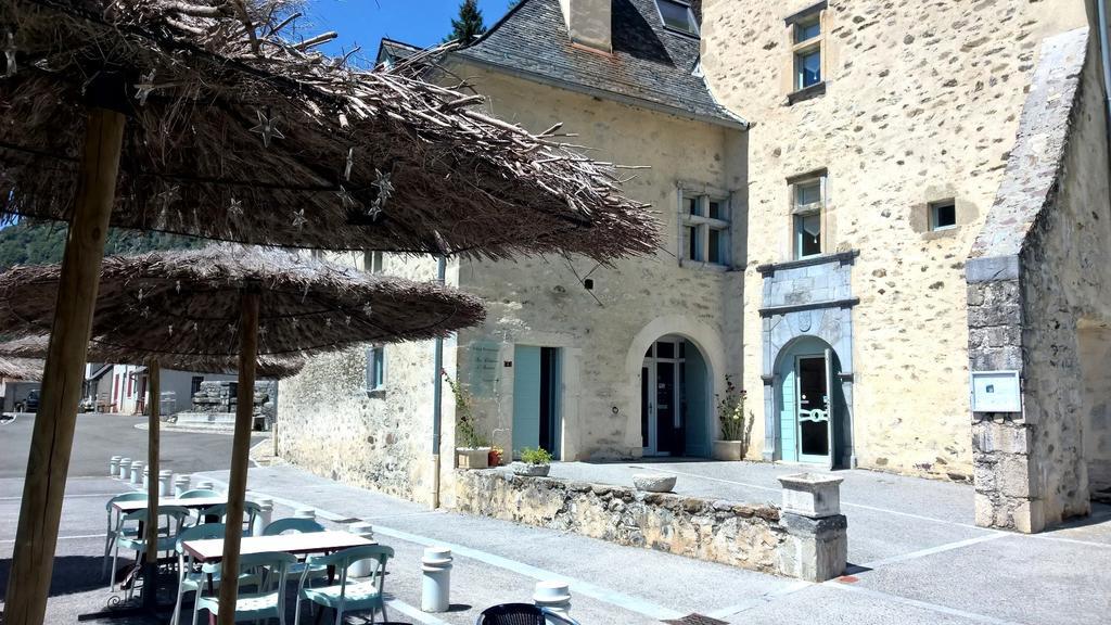 Chateau D'Arance Hotell Cette-Eygun Exteriör bild