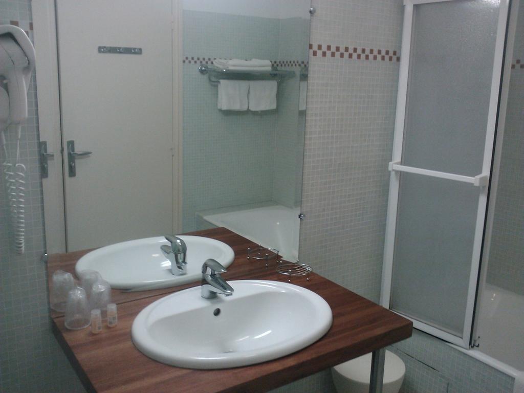 Chateau D'Arance Hotell Cette-Eygun Rum bild